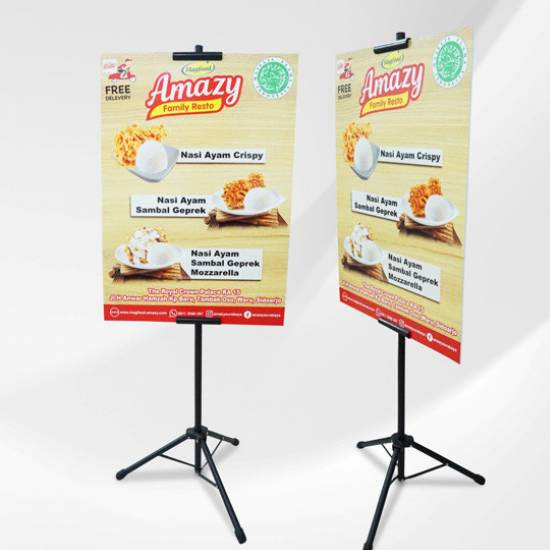 Tripod Banner A1